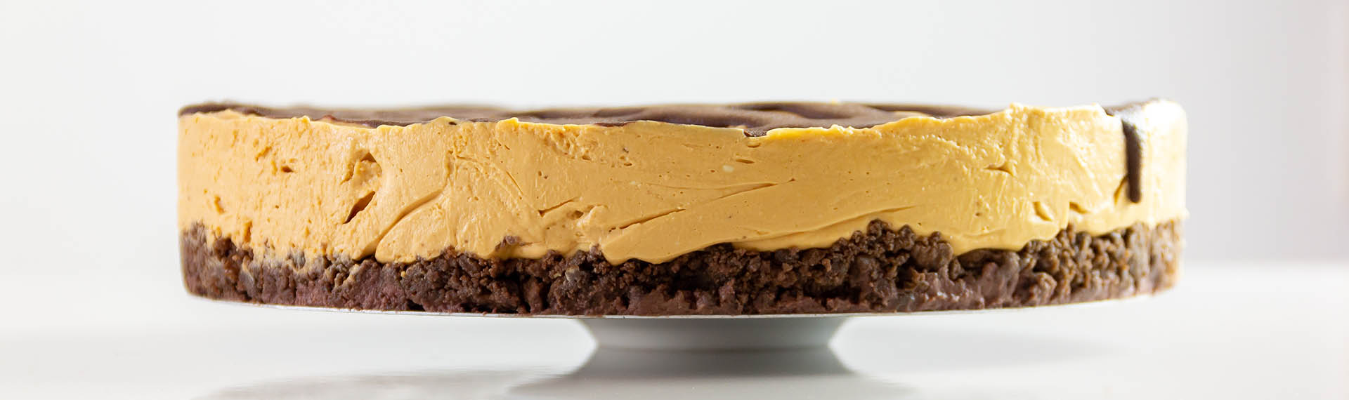 CHEESE-CAKE-DULCE-LECHE-HEADER-1920x570